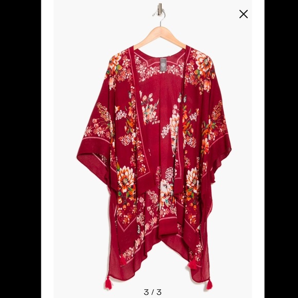 Vince Camuto Blooms Border Topper, Wine, One Size, NWT - Picture 3 of 4